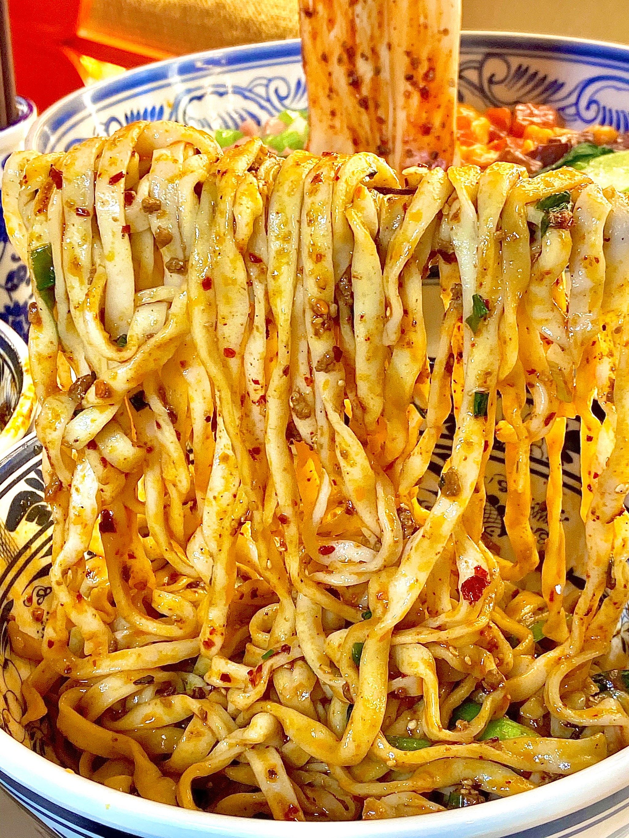 三秦香,老西安都爱咥的手工面