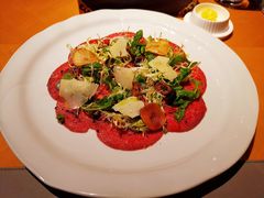 腌制生牛肉片配帕尔马芝士-牛排家(北京王府井澳门中心店)