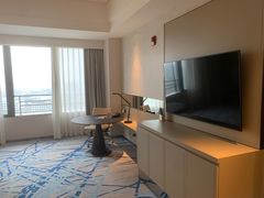 -上海漕河泾万丽酒店
