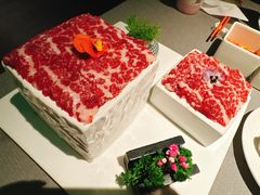 -左庭右院鲜牛肉火锅黑金店(陆家嘴中心店)