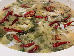 -江渔儿酸菜鱼(映月湖环宇城店)