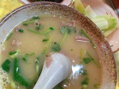 -金杨拉面王小吃面馆·牛三宝面·红烧牛肉粉