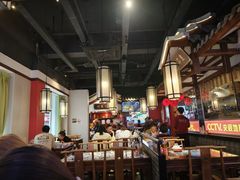 -川流不息·地道川菜·小龙虾(新松江路店)