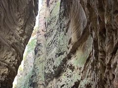-龙潭大峡谷