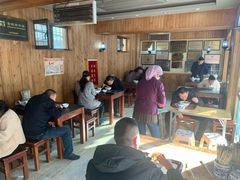 大堂-清真·苍鹰蓬灰牛肉面(盐场路店)