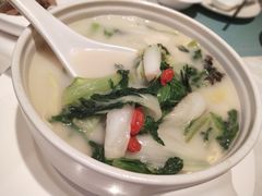 无油鱼汤腐竹煮时蔬-大树餐厅(益田假日店)