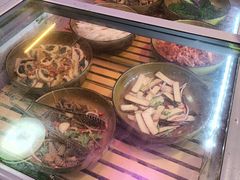 -尚品海鲜肥牛自助火锅(湖明店)