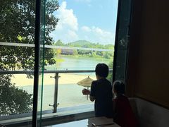 -上海佘山世茂艾美酒店