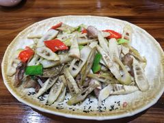 -下梅人家土菜馆(历史文化餐厅度假区店)