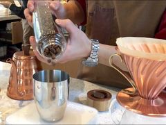 手冲单品&nbsp;Kenyan&nbsp;-&nbsp;称咖啡豆-COSTA COFFEE(常熟路店)