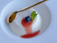 -MONICH牛排融合餐厅(和义大道购物中心店)