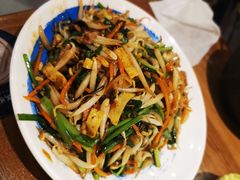 珍馐酱爆六合菜-满园烤鸭·春饼(奥体万达店)