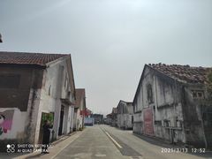 -云间粮仓
