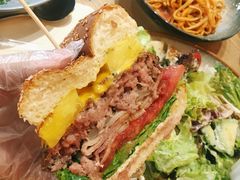 -HELLO 27 意面·沙拉·帕尼尼