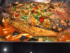 -鸣记脆皮烤鱼·海鲜烤鱼(亿合城店)
