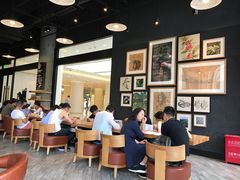 -星巴克臻选(济南恒隆店)