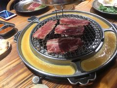 -青瓦炭韩潮烤肉(花园道店)