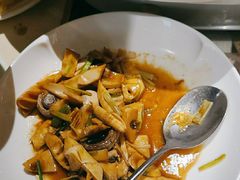 春笋烧口蘑-京味斋·北京烤鸭(北京南站洋桥店)