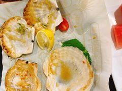 -何师烧烤·香辣蟹·川菜·30年老品牌(太古里旗舰店)