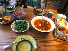 -塔哈尔·新疆盛宴(城西银泰店)