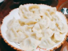 -东来菜馆•手抓海鲜家常菜•海鲜锅贴(鸽子窝店)