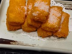 -东口码头·烧鸽子·鱼头泡饼·地方菜(金鹰悦城店)