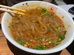 -万记麻辣烫国展总店
