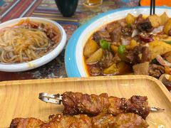 -乡村馕坑肉·烧烤·新疆菜·本地人更爱吃(阿勒泰首店)