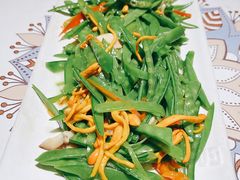 五彩花菇荷兰豆-云海肴·汽锅鸡·云南菜(高德置地店)