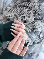 -HUII NAIL绘京美甲美睫会馆