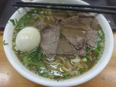 -马德元纯汤牛肉面(太奥广场店)