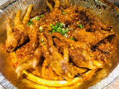 -巴厘龙虾·榜首油焖大虾(音乐学院·沿江酒馆店)
