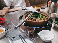 -胡须佬鸡煲四季火锅店(石厦西村直营店)