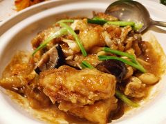 -荣誉海鲜酒楼(海湾店)