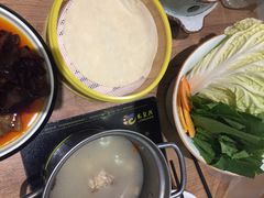 -龙聚德北京烤鸭(沙坪坝华宇A馆店)