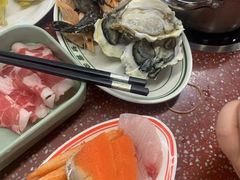 -四囍码头海鲜烧烤自助火锅(外滩南京东路悦荟广场店)