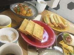 -HELLO 27 意面·沙拉·帕尼尼