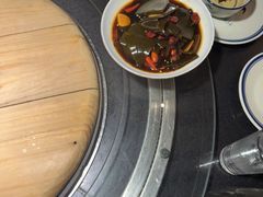 -挂旗柴锅鸡(蚌山区嘉年华店)