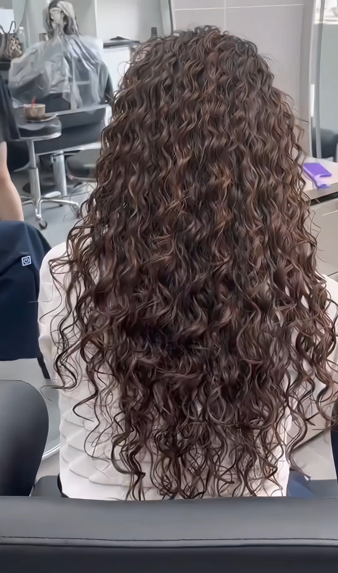 羊毛卷真的太棒啦,很适合发量少,头顶扁塌服帖的