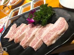 -唯成•韩国炭火烤肉 유성고기