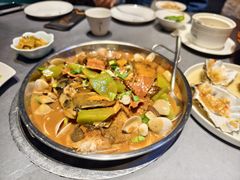 -崴海渔村(虹梅路店)