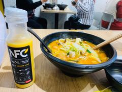 -渝和喵叔米线(南坪万达店)