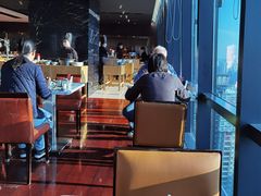 -上海龙之梦万丽酒店