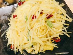 酸辣土豆丝-怪怪龙虾·澳洲蓝龙王·深夜食堂(惊驾路店)