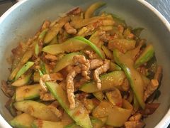 西葫芦炒肉拌-日上三甘(三里屯店)