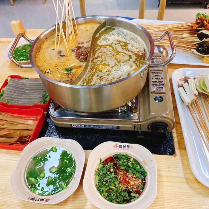 蜀儿郎市井串串(科技路店)-"我都不知道这是第几次来了,晚上下班都12.