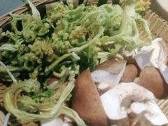 -四小区火锅·巷子里的重庆火锅(花照壁店)