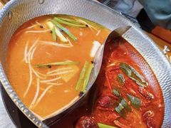 -由衷贵州酸汤牛肉火锅(新桥店)