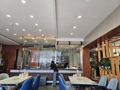 -高玛纳驴肉火烧(一世界店)