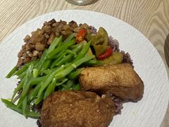 -轻蔬不用等·素食(江苏路店)